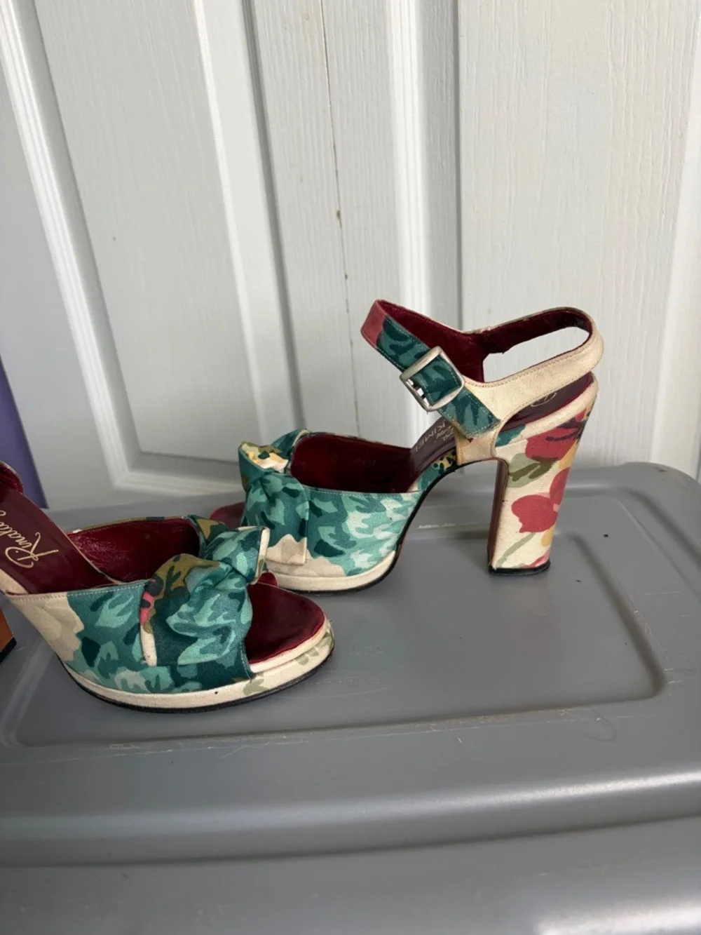 VINTAGE Rinaldo Felsotini Teal, Burgundy & Cream Floral Knot Block Heels - Picture 4 of 8